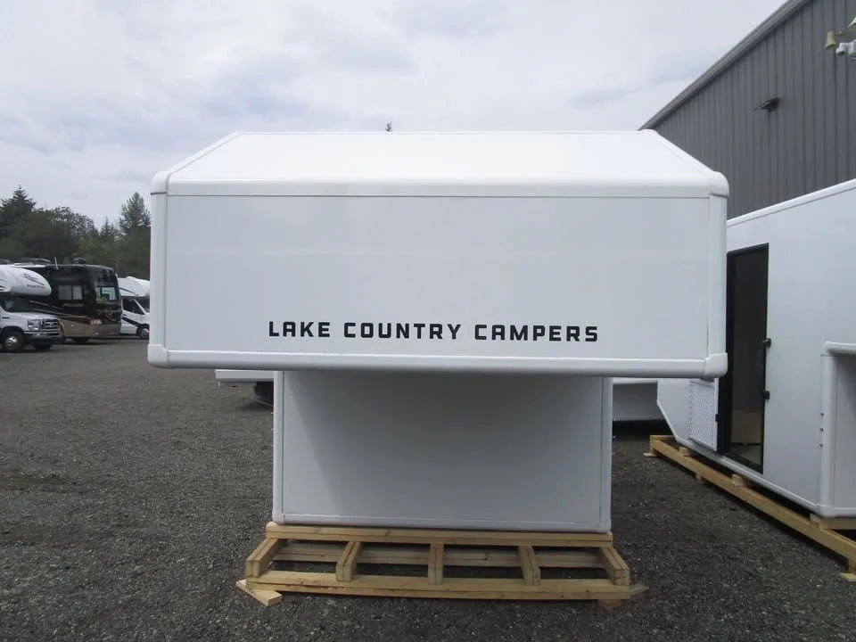 Lake Country Camper - Flatbed 8' - Campeur 4 Saisons