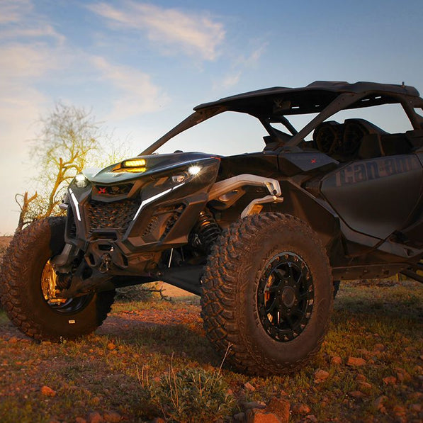 CAN-AM Maverick R - Kit de Montage pour Capot