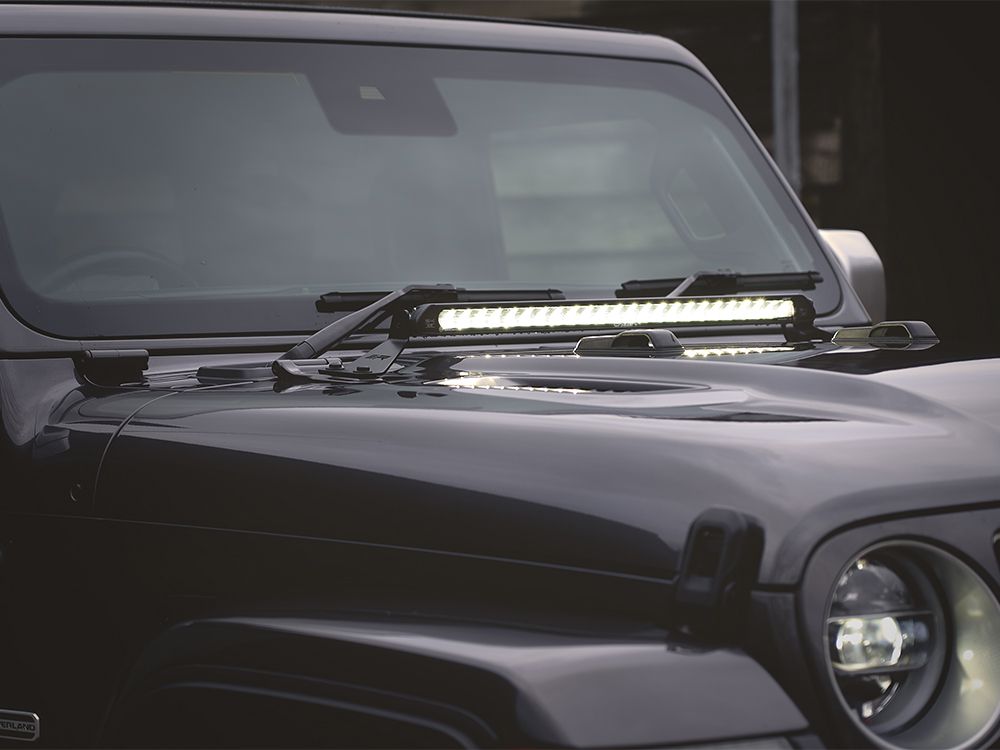 Jeep Wrangler JL (2017+) - Kit de Montage Linear pour Capot