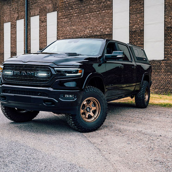 RAM 1500 - Limited (2019-2023) Kit de calandre